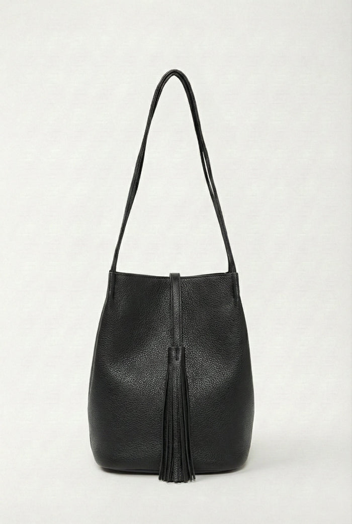 Melody Tassel Tote Bag in Black