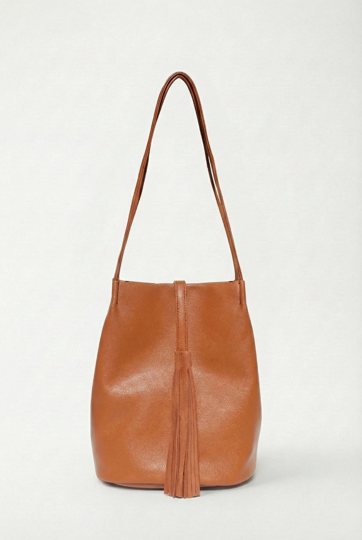 Melody Tassel Tote Bag in Brown