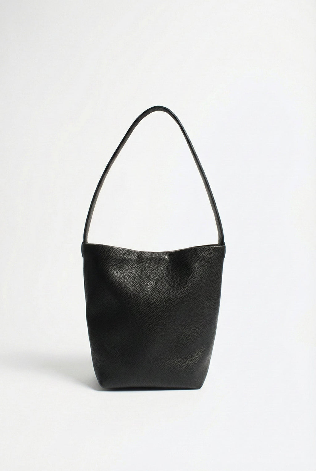Harper Classic Tote Bag in Black