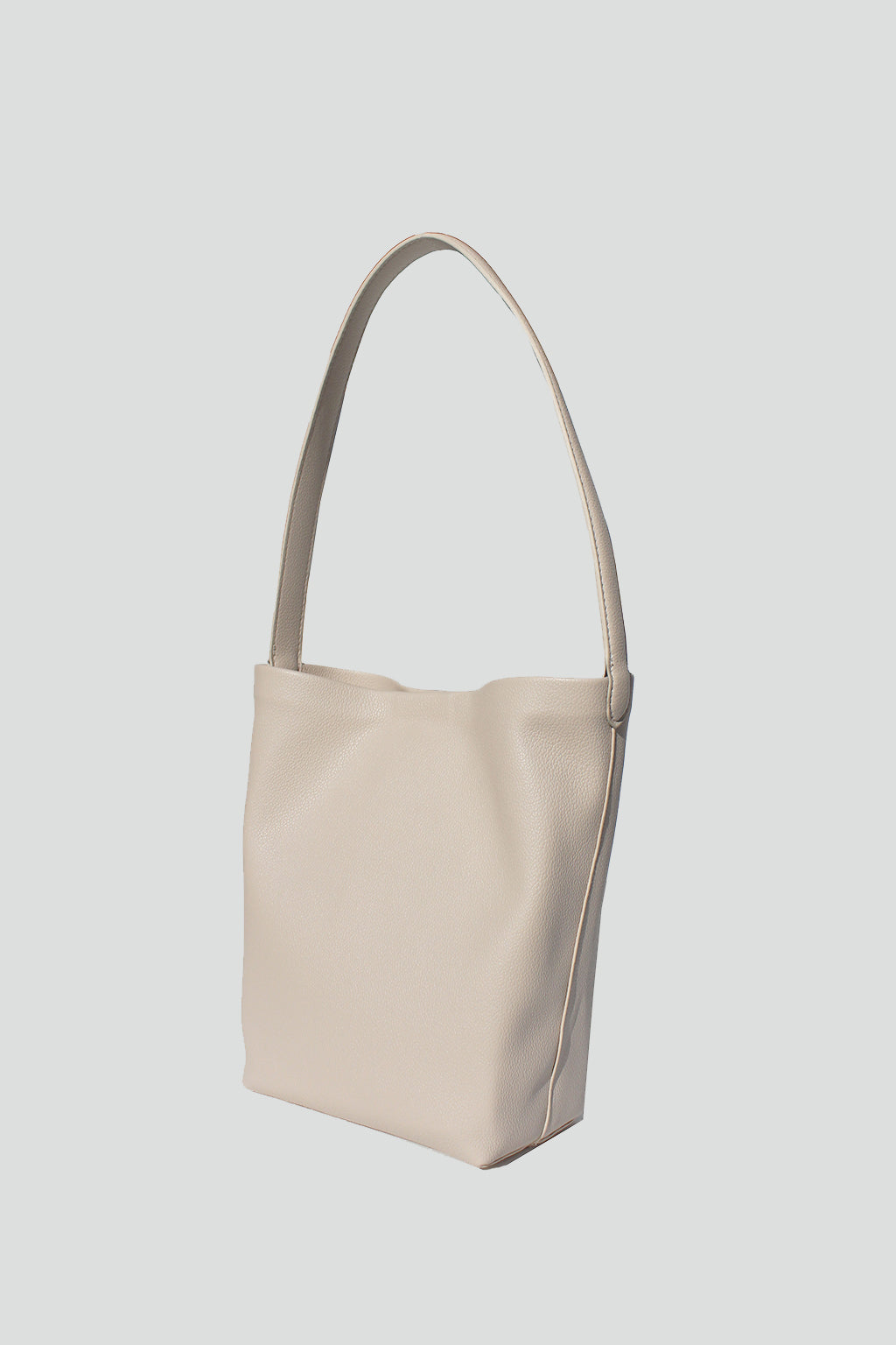 Harper Classic Tote Bag in Ivory